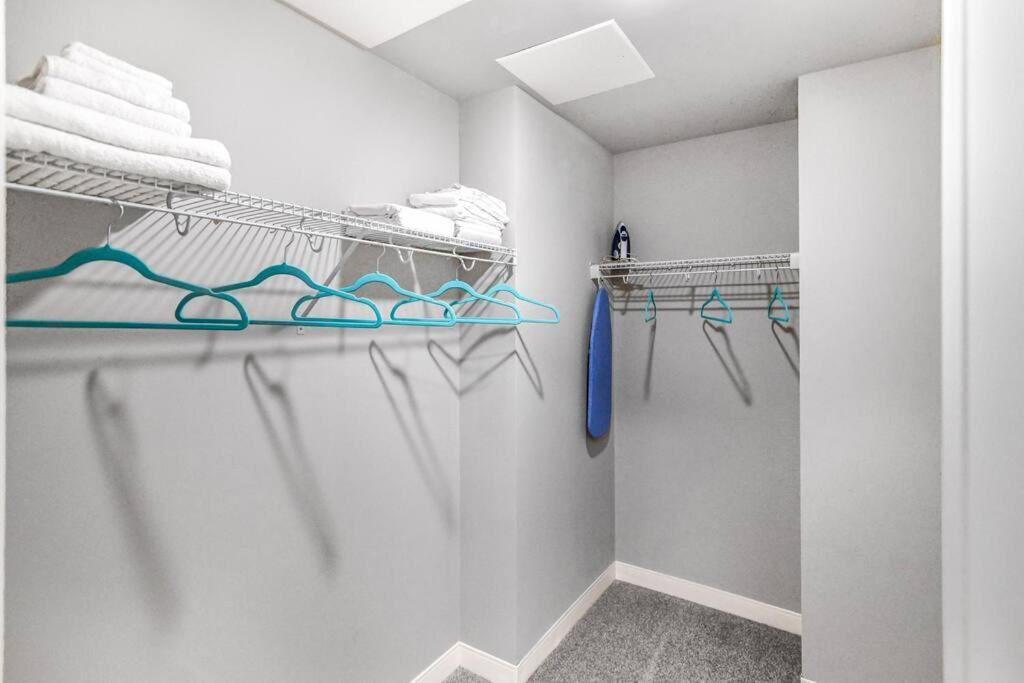 Apartamento 2Br Unit In The Heart Of Dt On Playhouse Square, With Pool And Gym Access-1106 Cleveland Exterior foto